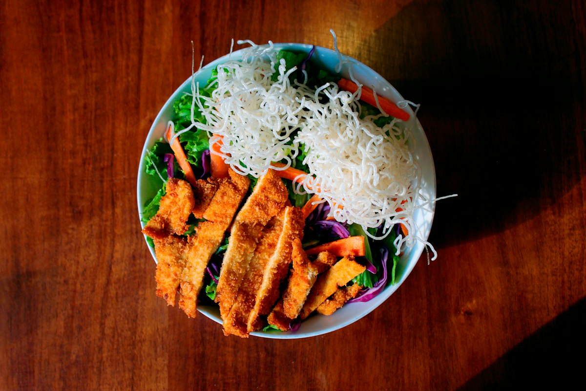 Spinach and Quinoa Power Salad